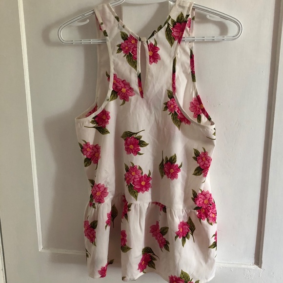 Floral O’Neill peplum tank - Picture 2 of 9